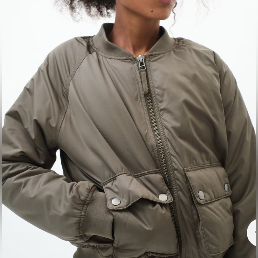 Aeropostale Bomber. Sizeโ S.